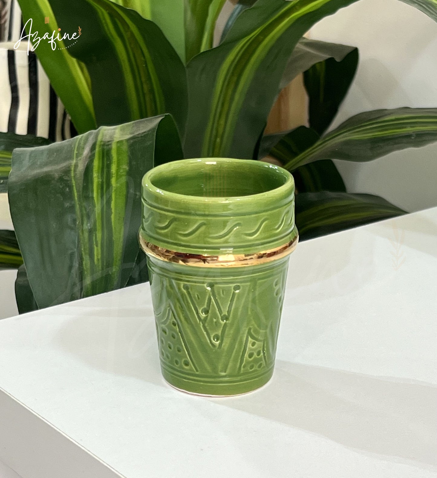 Moyen verre de thé 8cm – Finition dorée 10 carats